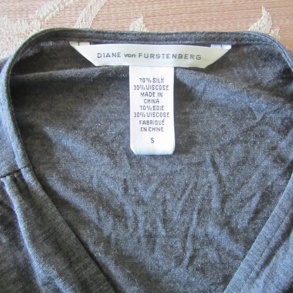 DIANE VON FURSTENBERG Gray Sleeveless Ferna Top - Picture 6 of 6